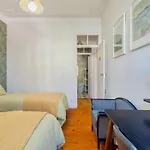 A Casa Amarela De 아파트 신트라