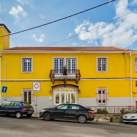 A Casa Amarela De Apartament Sintra