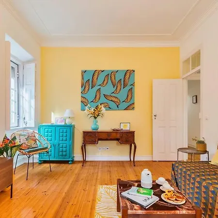 A Casa Amarela De Апартаменты Синтра