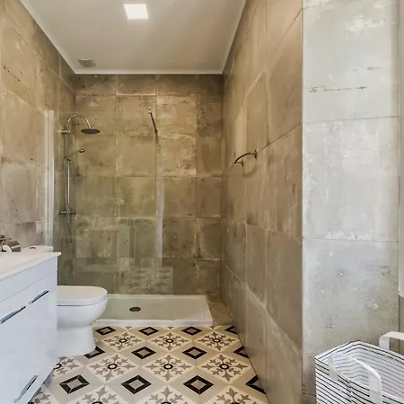 A Casa Amarela De Апартаменты *